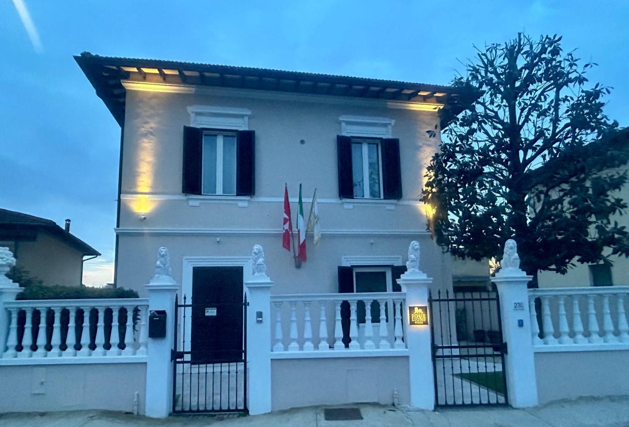 Four Lions Villa Guesthouse Pise Extérieur photo